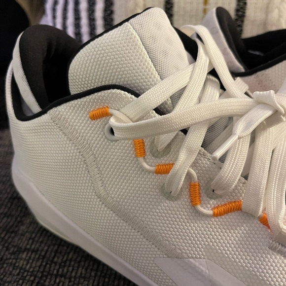 Snickers - Picture 8 of 8